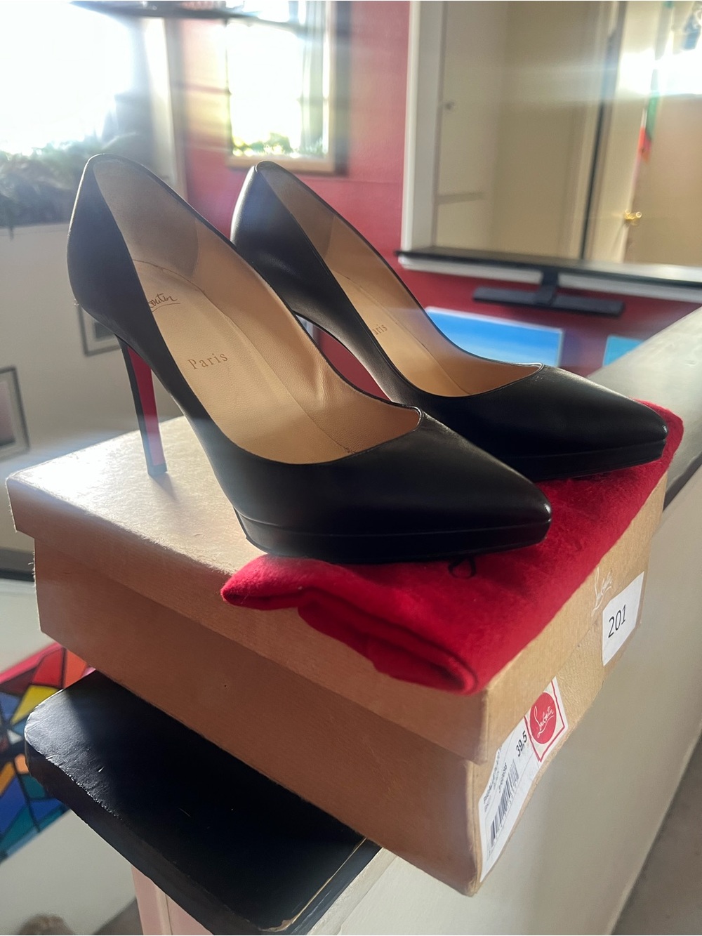 Christian Louboutin Pigalle Plato 100 black nappa pumps